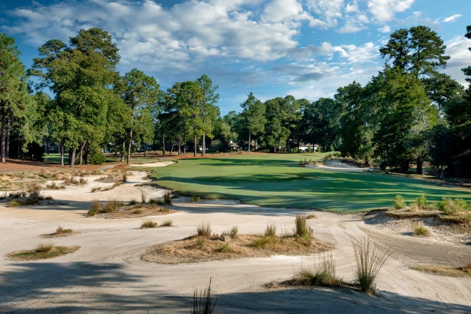 /content/dam/images/golfdigest/fullset/2023/1/Pinehurst 3 13th.jpg